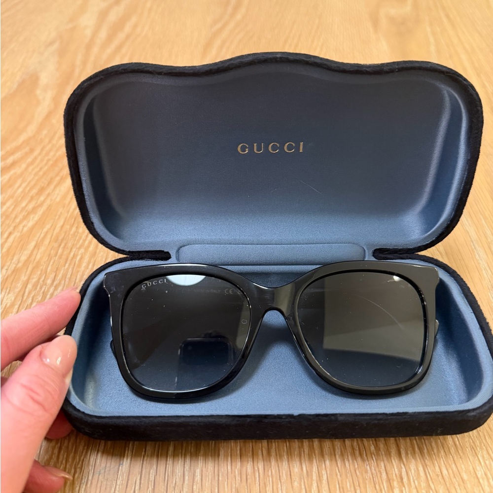 (Sold) Gucci Black Cat Eye Sunglasses with Gold Accents - Picture 3 of 5